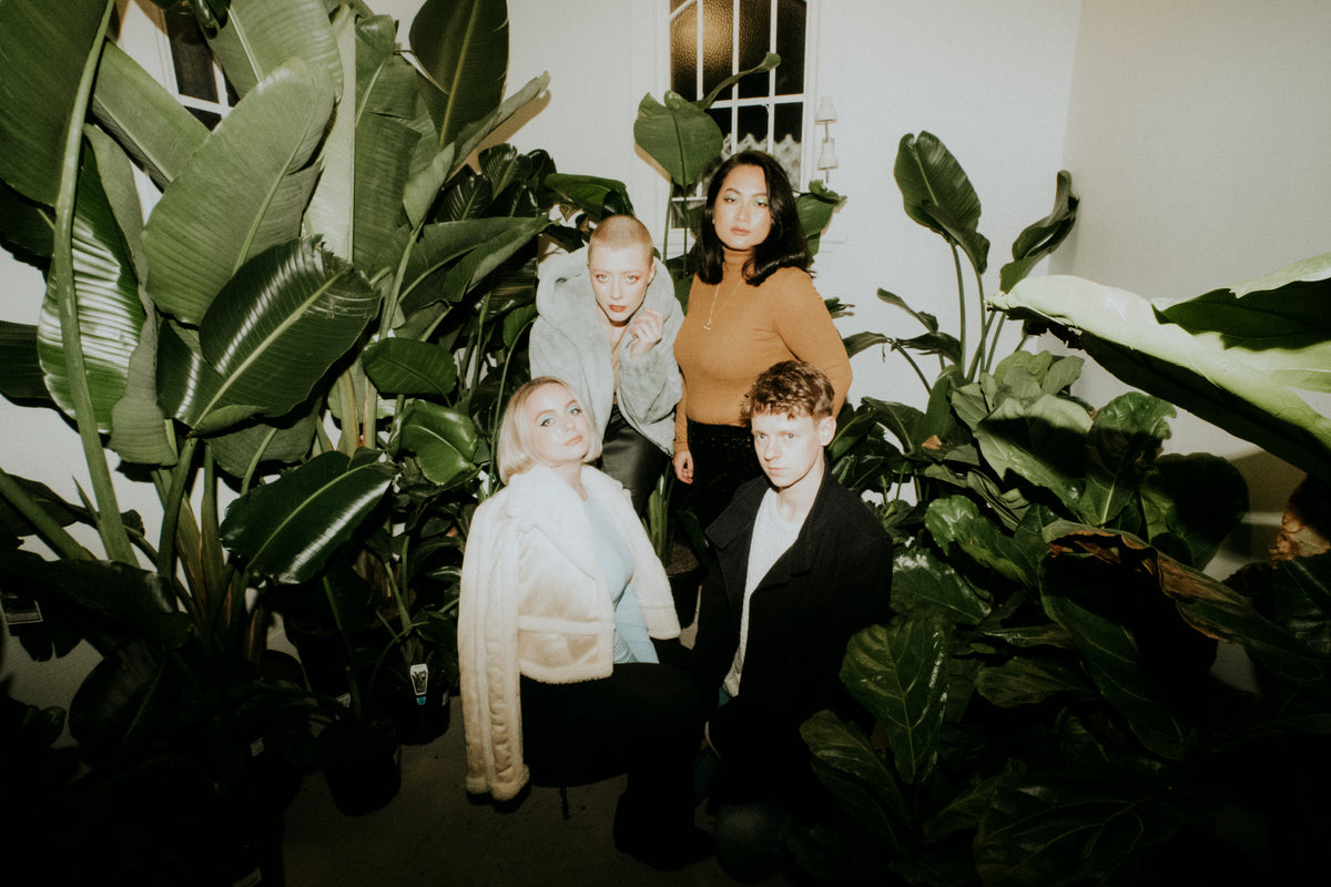 Moaning Lisa announce debut album 'Something Like This But Not This' + Release video clip for 'Inadequacy'